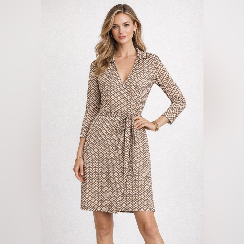 J. McLaughlin Tan & Brown Geometric Print‎ Wrap Dress Long Sleeve Knee Length S